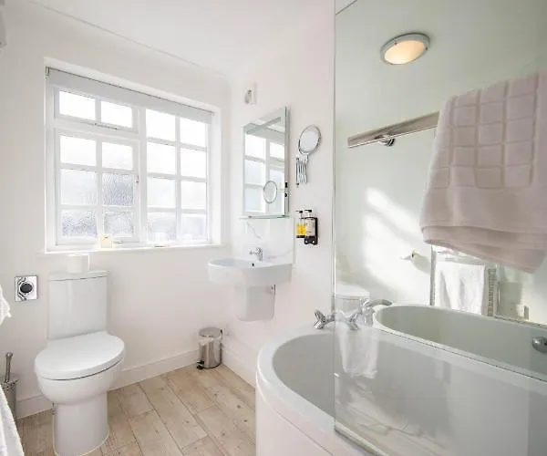 Zajazd Bay Horse Goldsborough Harrogate