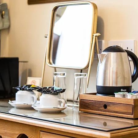 Bay Horse Goldsborough